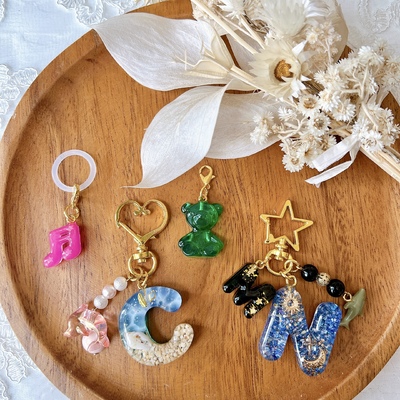 ピアスハーバリウム赤ピンクオレンジ黄色ビジュー推し活バレンタイン