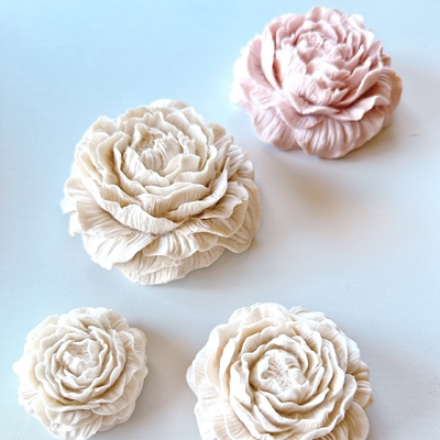 秋デザイン バラの花びら入り キャラメルカラー ラウンドレジン